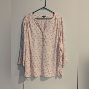 NYDJ. Blouse 2X. 3/4 Sleeves. Coral Orange And White Patterned.